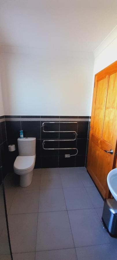 Lower Dashwood Hill Top Retreat מראה חיצוני תמונה