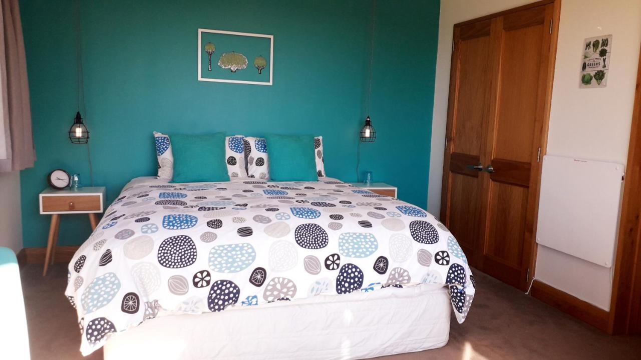 Lower Dashwood Hill Top Retreat מראה חיצוני תמונה